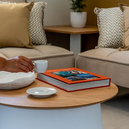 Endless East Luxury House