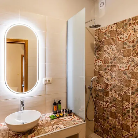 Endless East Luxury House Villa *