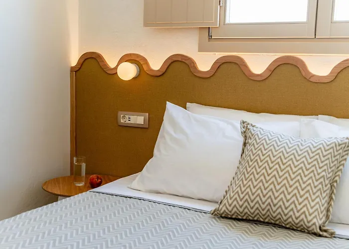 Endless East Luxury House