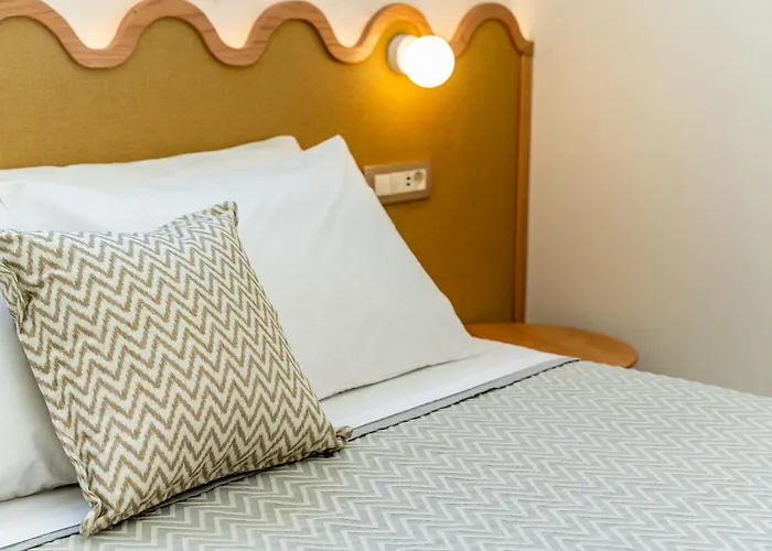 Endless East Luxury House *