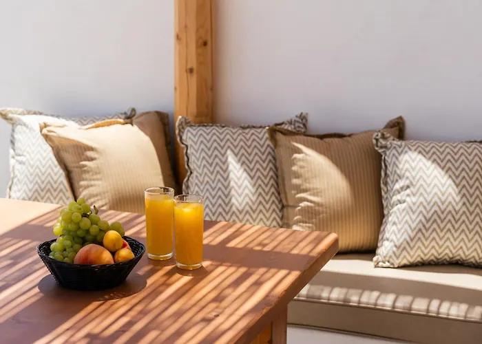 Endless East Luxury House